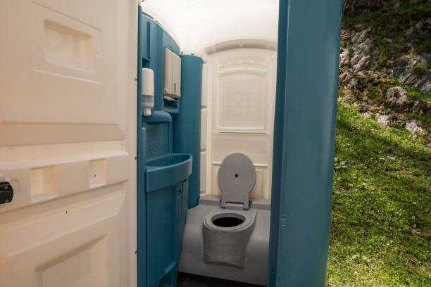 Best Portable toilet rental cost  in Little Elm, TX